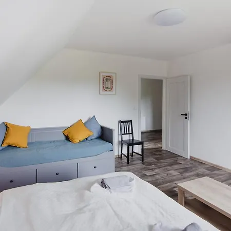 Meadows House Lomnice *