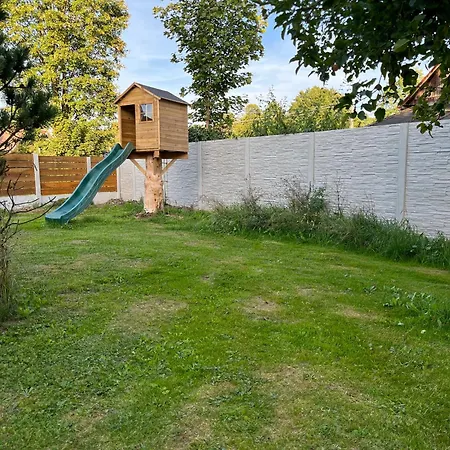 Holiday home Meadows House Lomnice