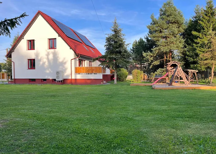 Vakantiehuis Meadows House Lomnice *